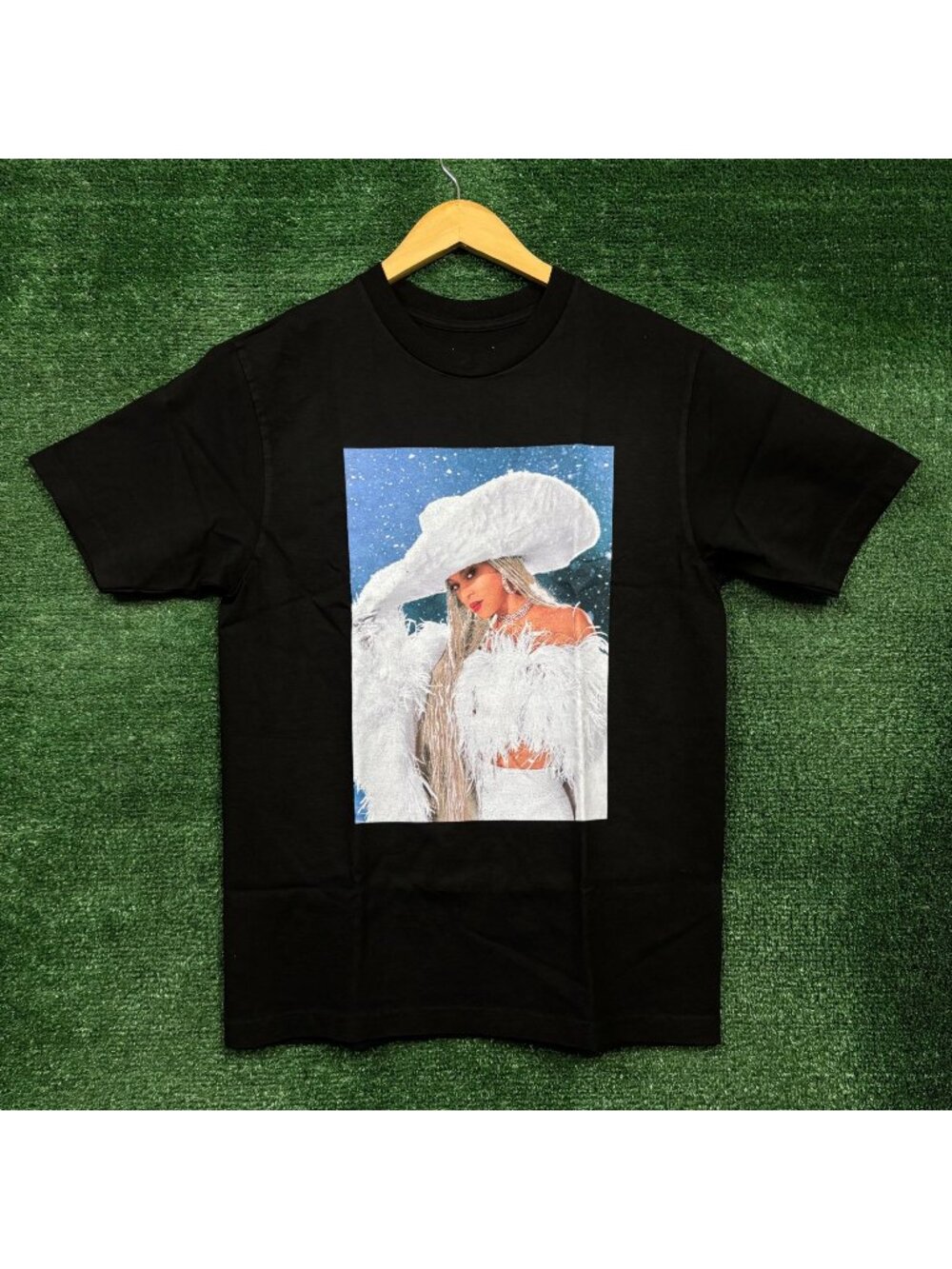 Beyonce Cowboy Carter Ho Ho Ho Down Icy Black T-Shirt Size Medium